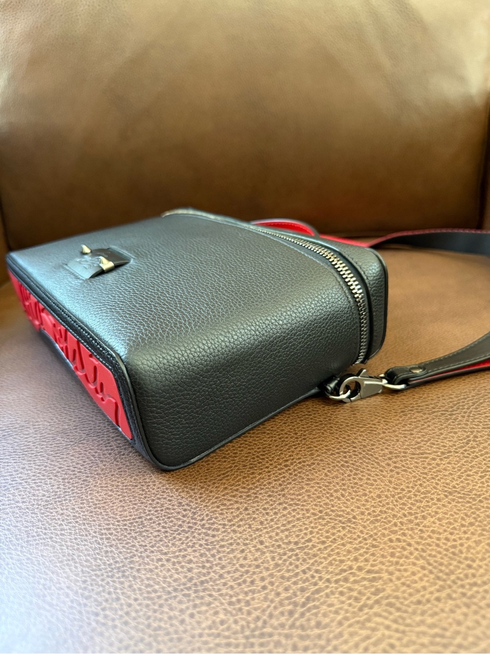 Christian Louboutin Kypipouch Leather Crossbody Bag - Picture 6 of 16